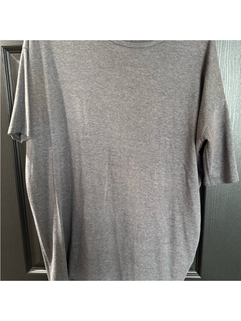 LuLaRoe Men's Heather Gray Tee